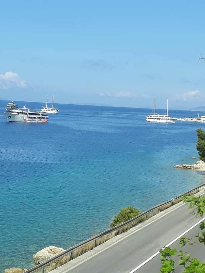 Apartmani Lastro Jesenice  Εξωτερικό φωτογραφία