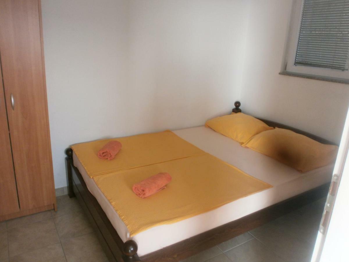 Apartmani Lastro Jesenice  Εξωτερικό φωτογραφία